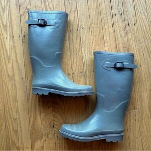 Target | tall gray rain boots size 7 ☔️